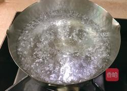 金枪鱼拌茼蒿杆的做法图解5