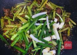 香芹爆炒猪肝的做法图解9