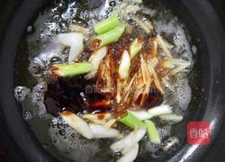 蛤蜊炒芹菜的做法图解4