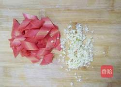 西兰花炒胡萝卜的做法图解2