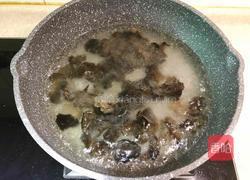 木耳拌花菜的做法图解8