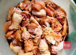 黄焖鸡的做法图解1