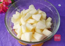 葡萄梨玫瑰花茶的做法图解2