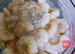 彩椒炒虾仁的做法图解4