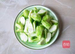 清炒丝瓜的做法图解1
