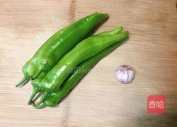 虎皮尖椒的做法图解1
