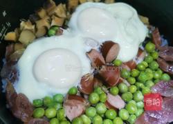 电饭锅腊肉饭的做法图解4