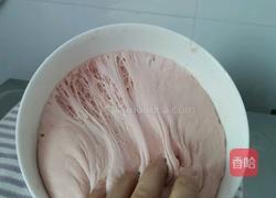 草莓面包的做法图解2