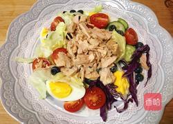 金枪鱼蔬果沙拉的做法图解9