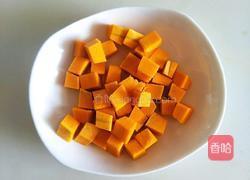 美容养颜～南瓜大米粥的做法图解3