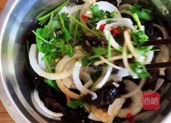 洋葱拌木耳的做法图解15