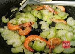 芹菜炒虾的做法图解7