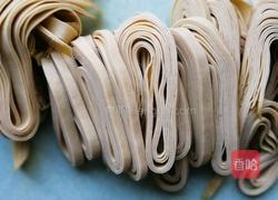 茄汁豆腐皮的做法图解3