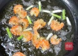 丝瓜炒干虾仁的做法图解5