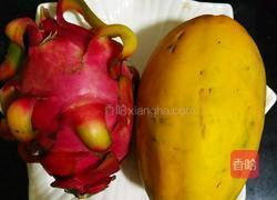 水果奶冻的做法图解2