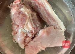 萝卜山药排骨汤的做法图解1