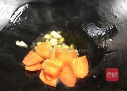 青椒炒香菇的做法图解8