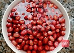 酥脆花生仁的做法图解1