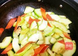 西葫芦炒肉片的做法图解18