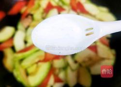西葫芦炒肉片的做法图解19