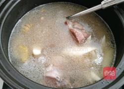 山药花生筒骨汤的做法图解12