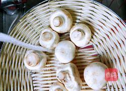 大蒜煨口蘑的做法图解2
