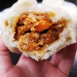 胡萝卜虾仁肉粉条包子的做法[图]