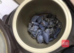 红枣枸杞党参乌鸡汤的做法图解6