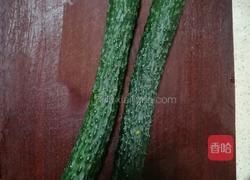 黄瓜肉片汤的做法图解3