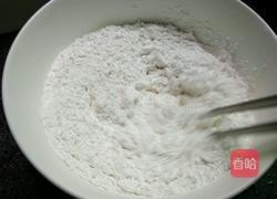 黑芝麻糯米饼的做法图解3