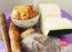 山药红枣鸡汤的做法图解1