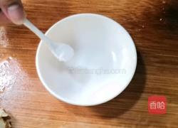 苦瓜炒鱿鱼的做法图解5