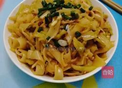 凉拌凉皮的做法图解1