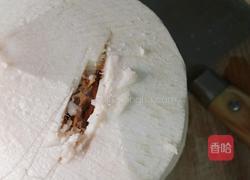 椰青打牛奶的做法图解1