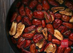 枣泥糕的做法图解1