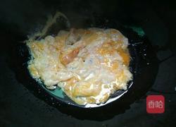 胡萝卜芹香蛋炒饭的做法图解4