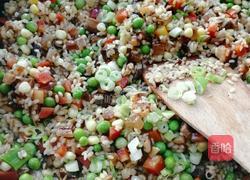 腊肉香菇烧麦的做法图解3