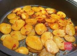 比肉好吃的香煎土豆的做法图解6