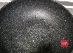 广式腊肠肠炒饭的做法图解4