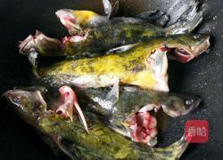 红烧黄颡鱼的做法图解5