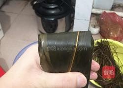 广式四角咸肉粽的做法图解15