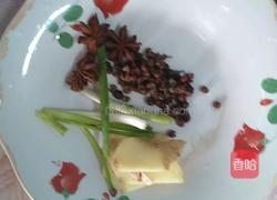 香辣猪蹄的做法图解1