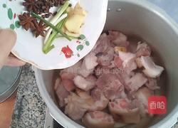 香辣猪蹄的做法图解4