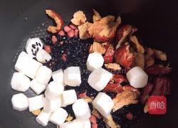 山药黑米药膳粥(补血补气)的做法图解4