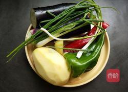 鱼香地三鲜的做法图解2