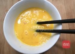 韭黄炒鸡蛋的做法图解4
