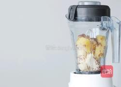 亚麻奶昔的做法图解3