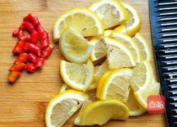 柠檬泡椒藕带的做法图解5