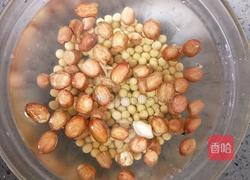 紅棗花生豆?jié){的做法圖解2