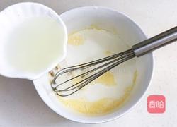 快手黑芝麻蛋糕杯的做法图解3